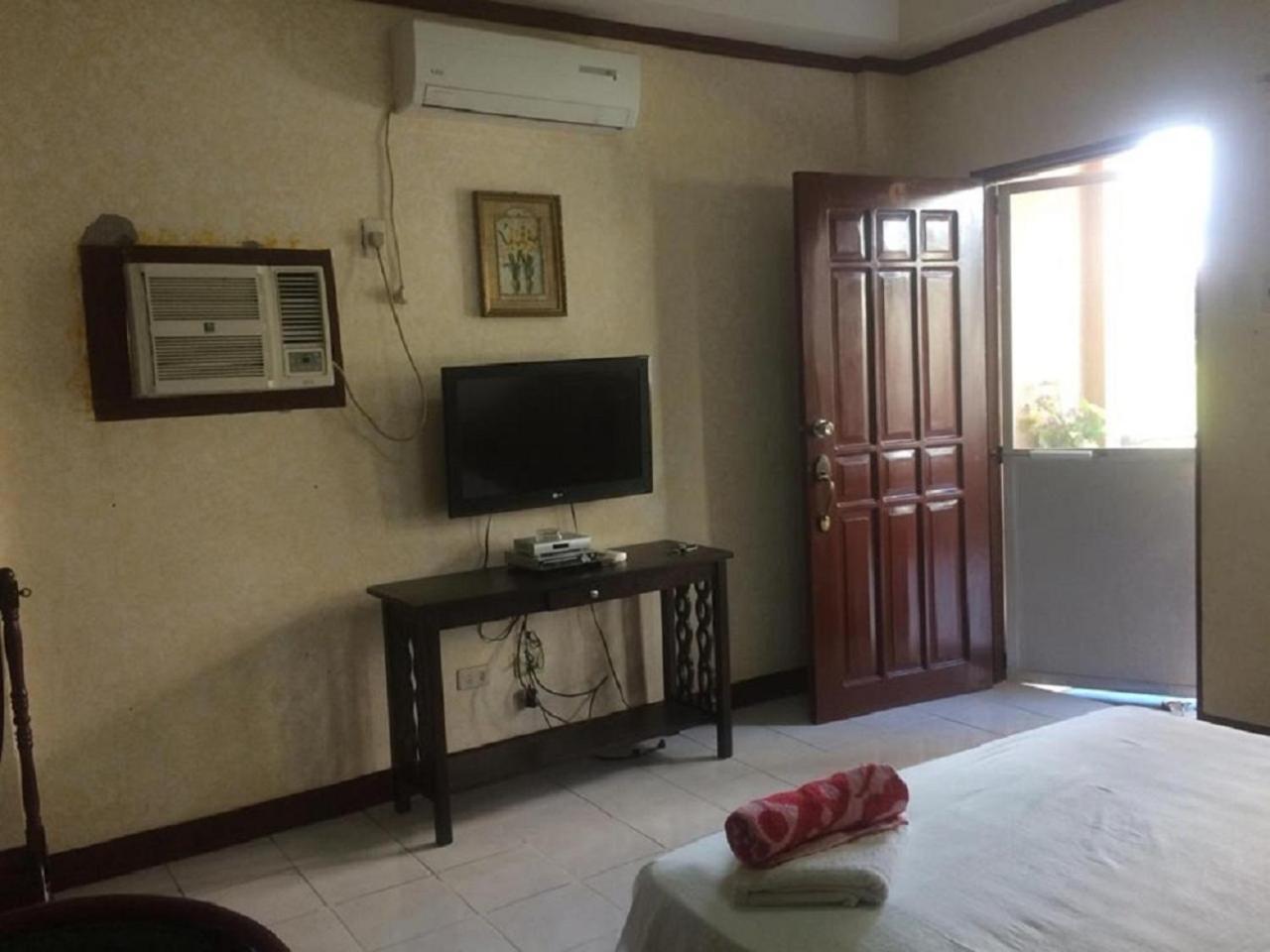 Sunrise Apartelle Олонгапо Екстериор снимка